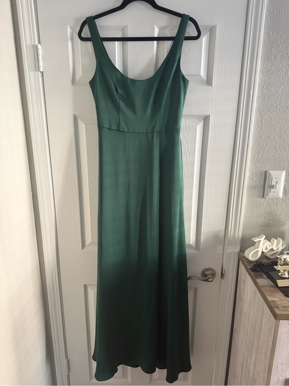 David's Bridal Celebrate Crepe-Back Satin Scoop Tank Dress Juniper Size 6